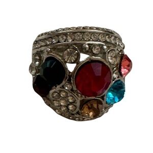 ART DECO Style Multi Colored Crystals Set in Silver Tone Ladies Ring. Size 9.